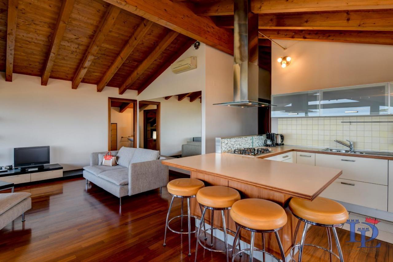 Desenzanoloft Paradise View Apartment Desenzano del Garda